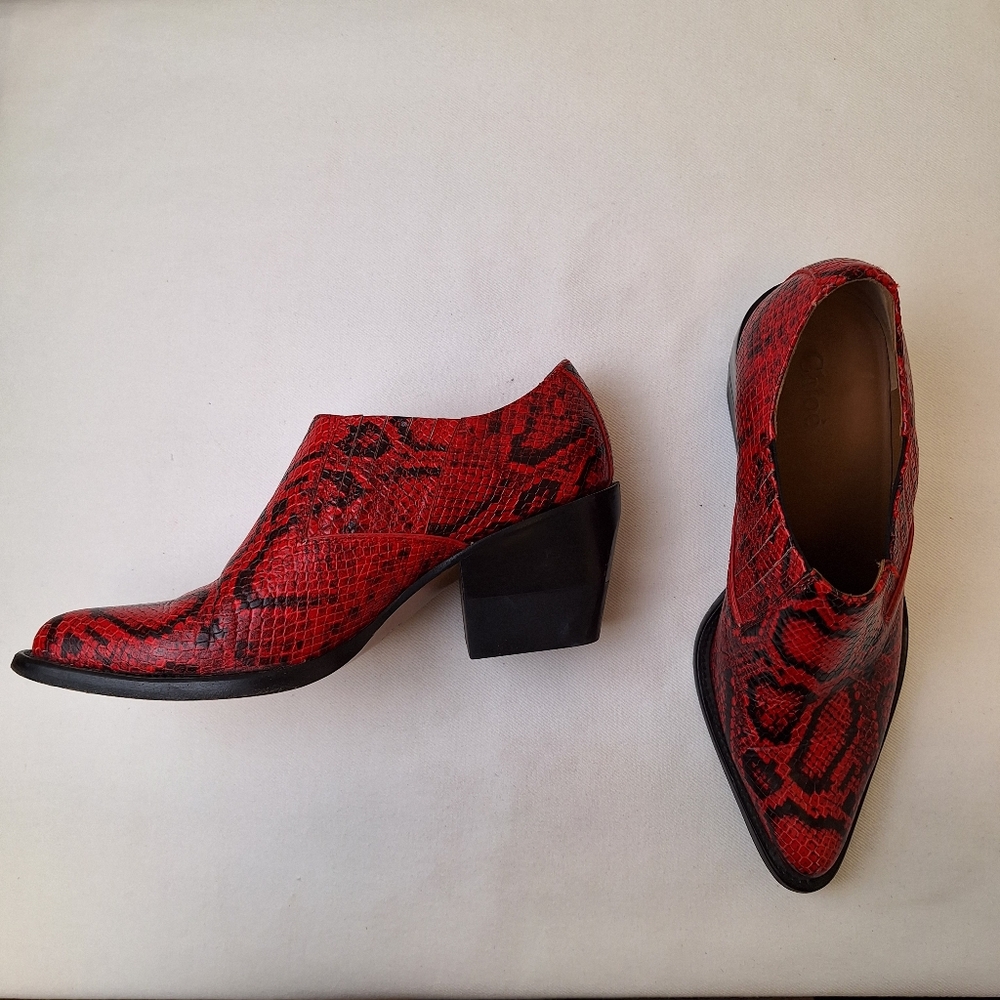 Chloé Rylee Python-Embossed Ankle Bootie - Picture 10 of 11
